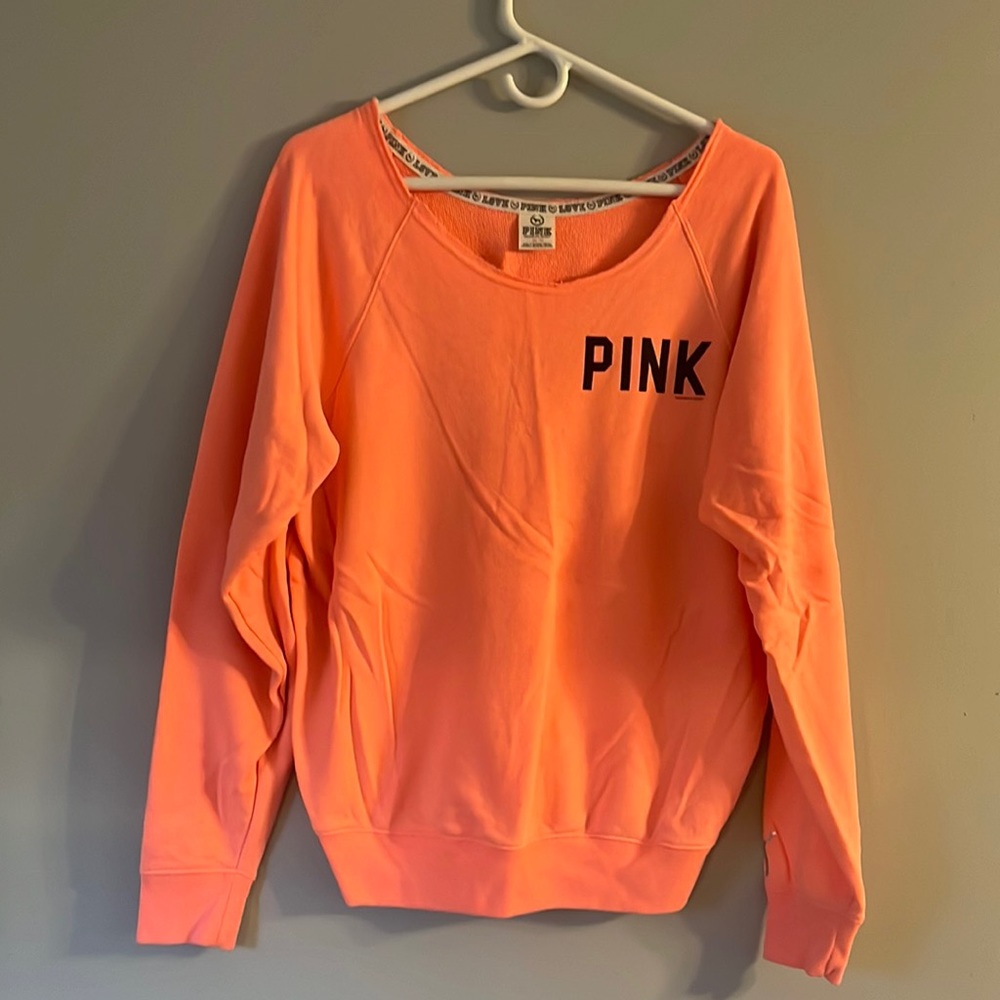 Crewneck sweatshirt